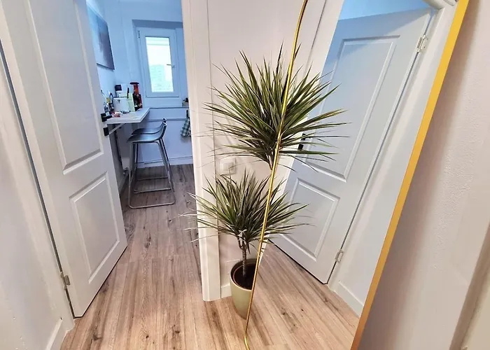 Apartament The Wooden Line Near Piata Victoriei Netflix And Workspace