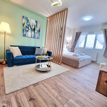 Apartment The Wooden Line - Modern Retreat Near Victoriei