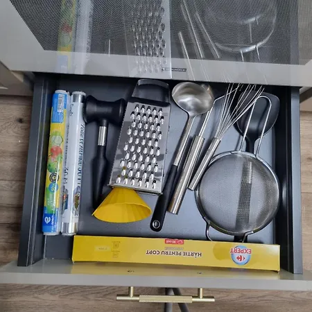 Appartamento The Wooden Line - Modern Retreat Near Victoriei *