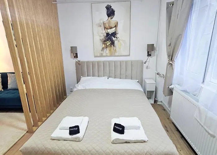 Διαμέρισμα The Wooden Line Near Piata Victoriei Netflix And Workspace *