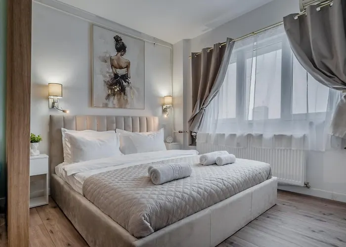 The Wooden Line Near Piata Victoriei Netflix And Workspace Daire Bükreş