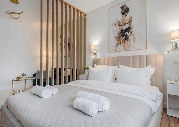 Apartmán The Wooden Line Near Piata Victoriei Netflix And Workspace