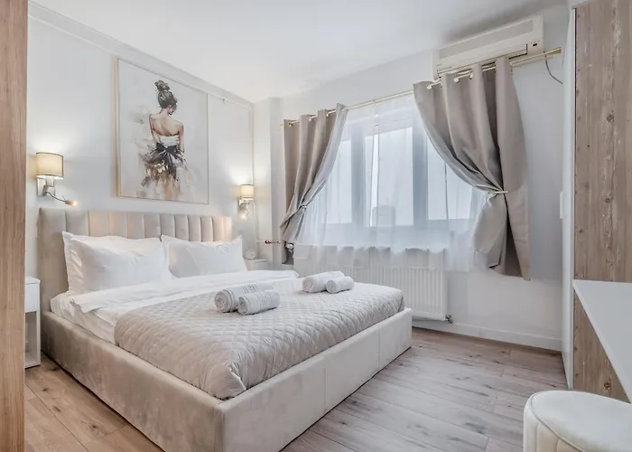 The Wooden Line Near Piata Victoriei Netflix And Workspace Διαμέρισμα *