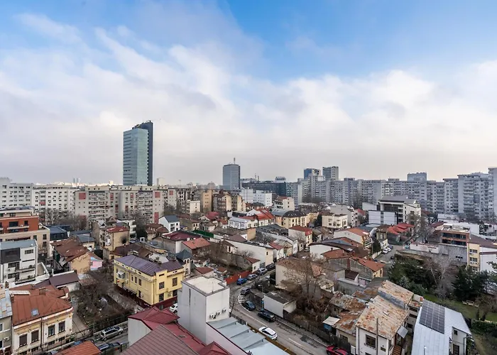 The Wooden Line Near Piata Victoriei Netflix And Workspace Apartmán